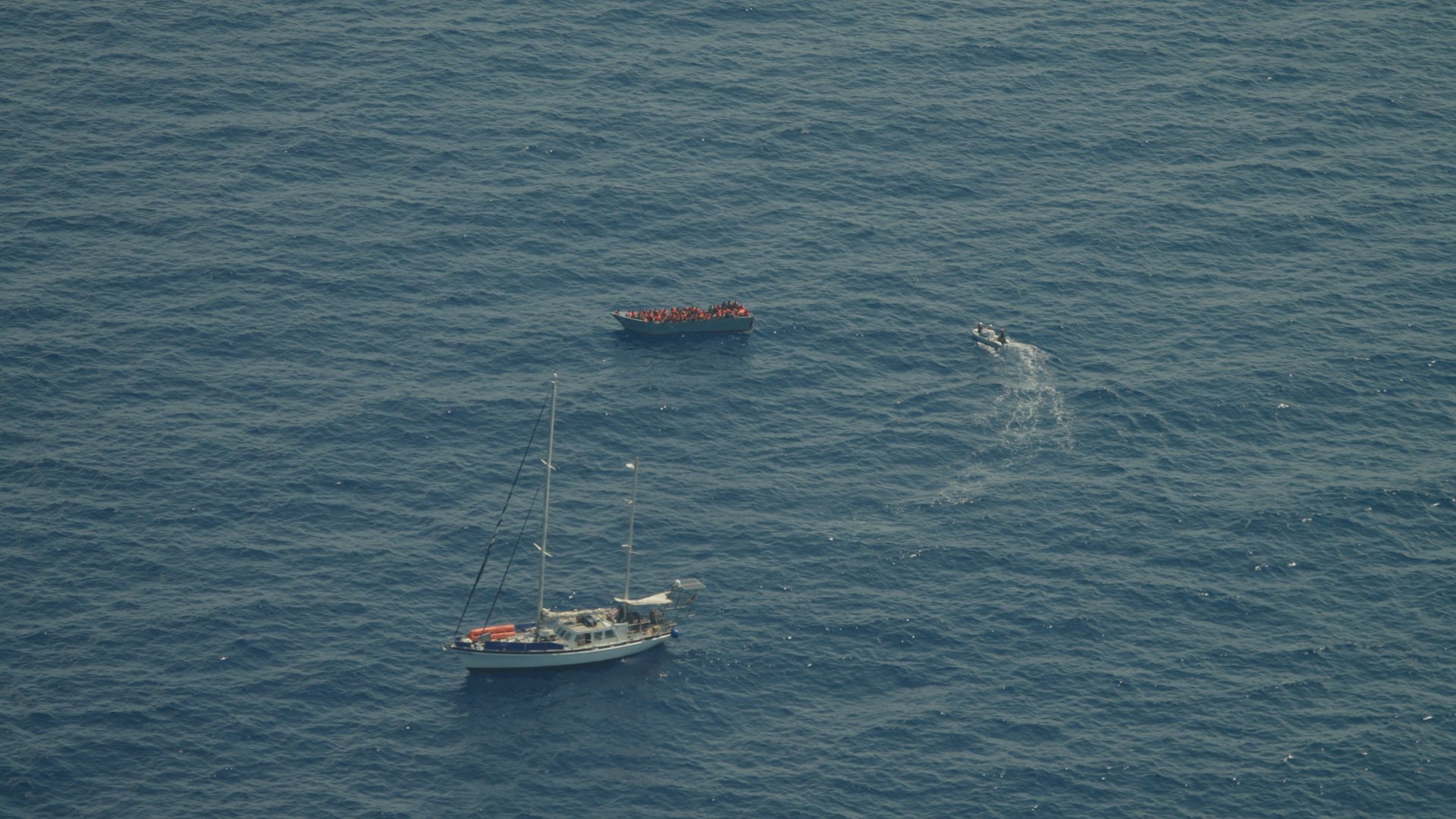 Seabird-luftaufnahme-Nadir-Holzboot-Seenot-Rettungseinsatz