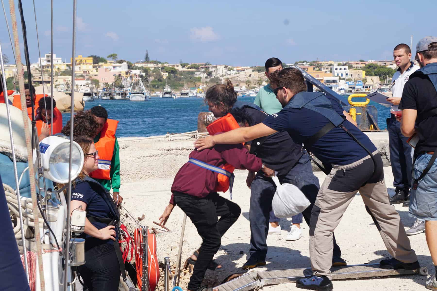 Disembarkation_Lampedusa