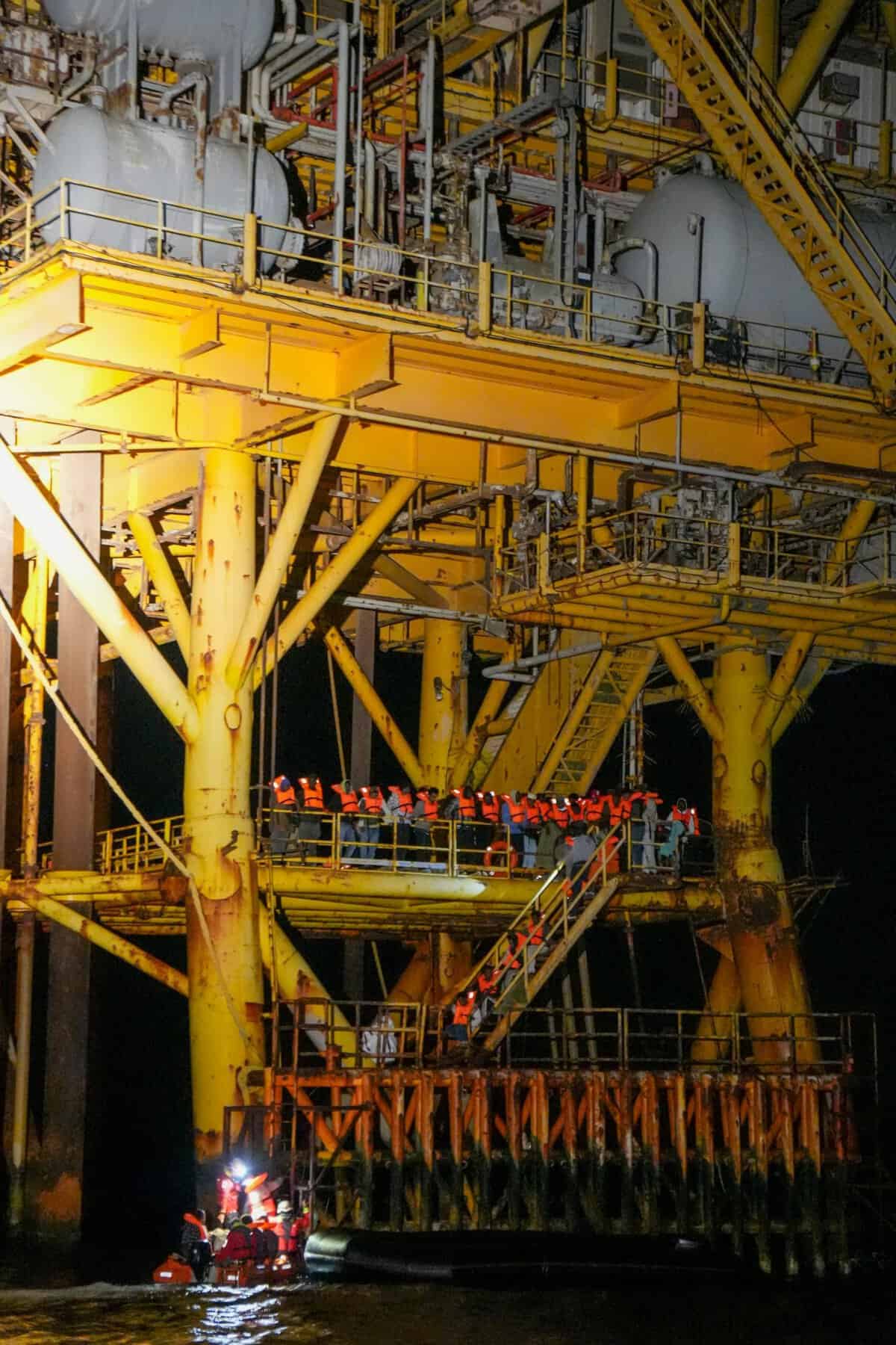 47 people on didon platform